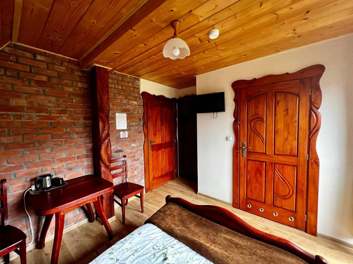 Pod Rozkami Apartment Чисна Екстериор снимка